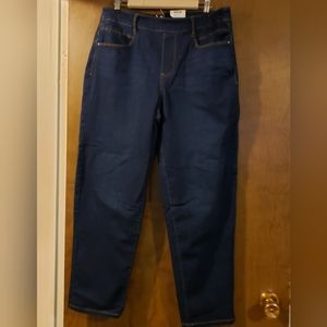 Time & Tru Relaxed Fitt pull on jeans